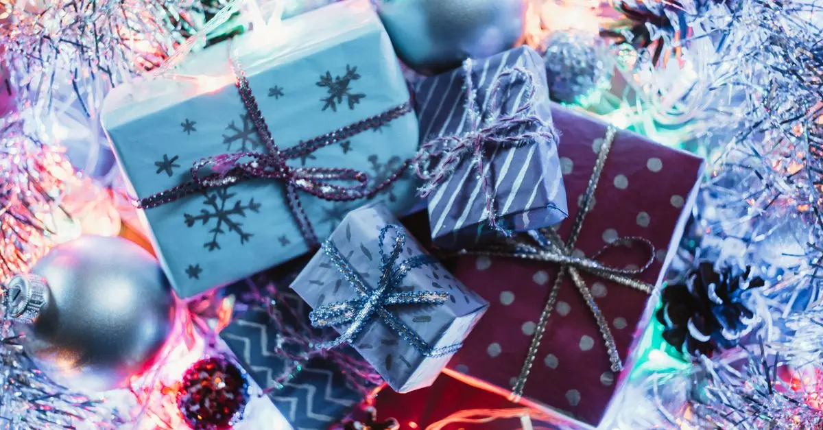 10 Traditions Incontournables pour Un Noël Parfait