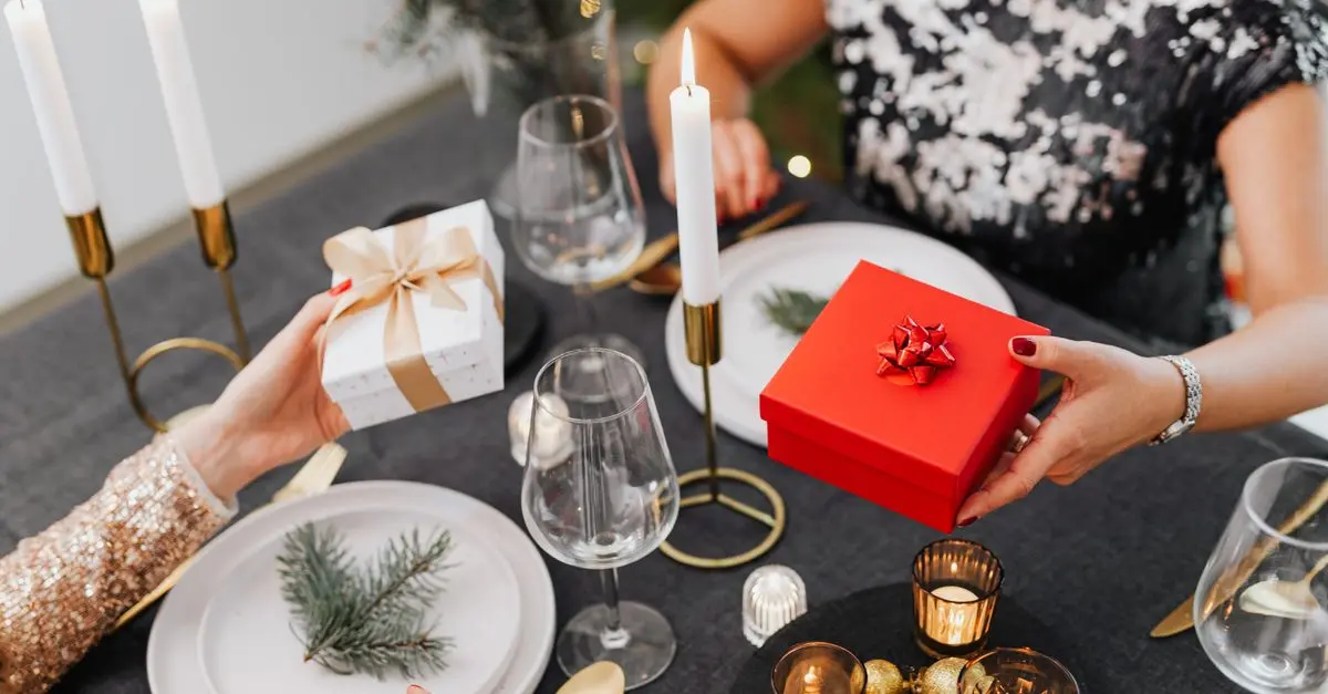 Les Incontournables pour un Noël Parfait : 10 Astuces Essentielles