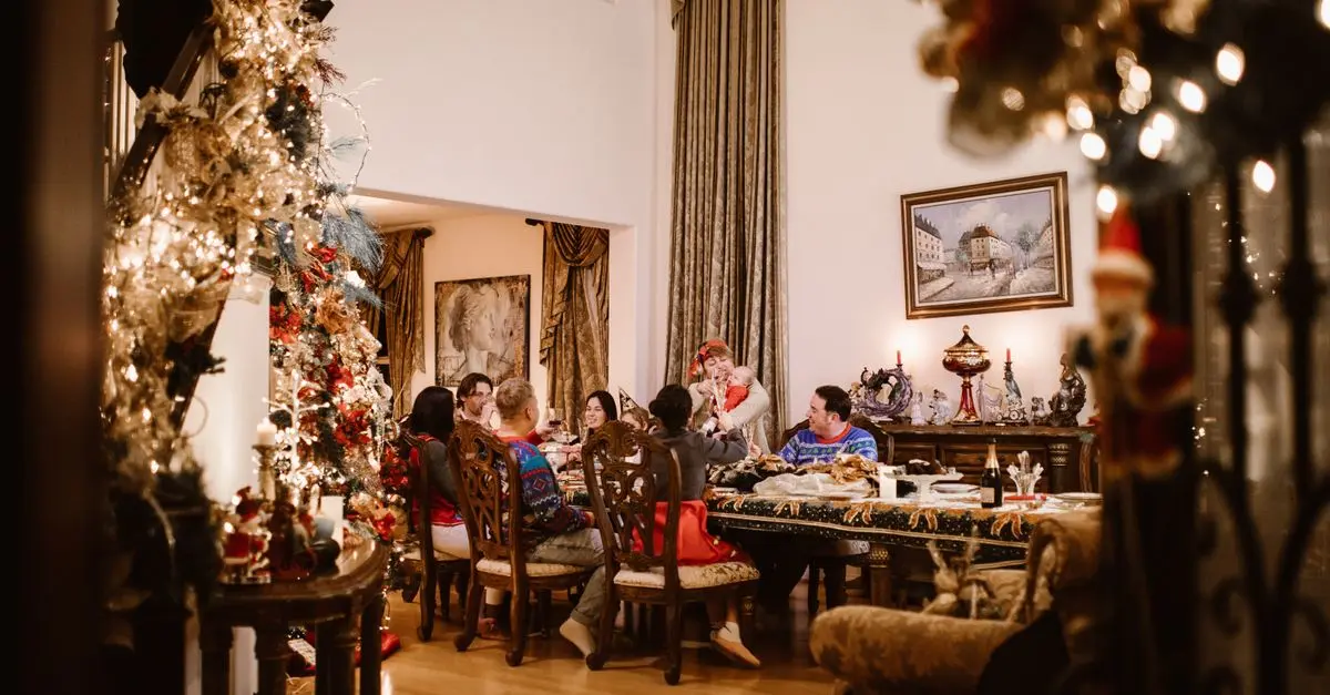 Les Astuces Incontournables pour un Noël Parfait en Famille