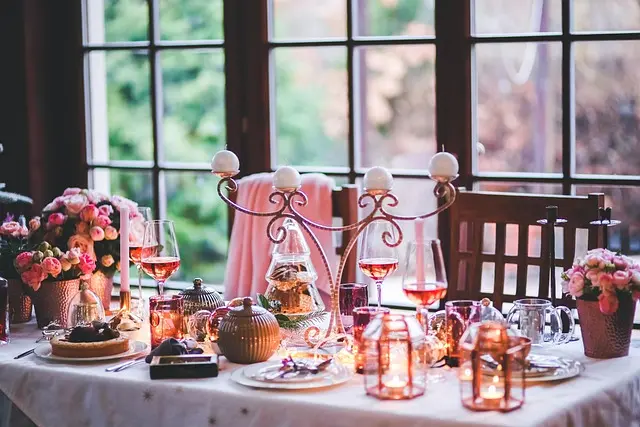 Les 10 Secrets pour Organiser un Noël Parfait