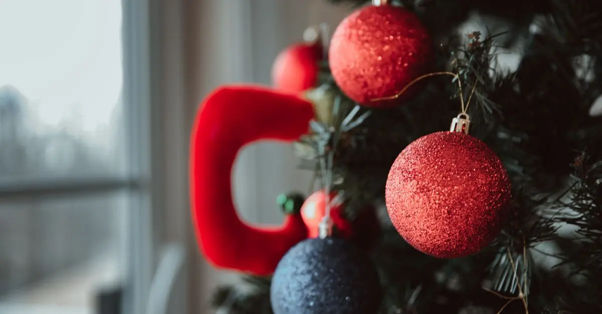 10 Astuces pour Créer un Noël Parfait à Petit Budget
