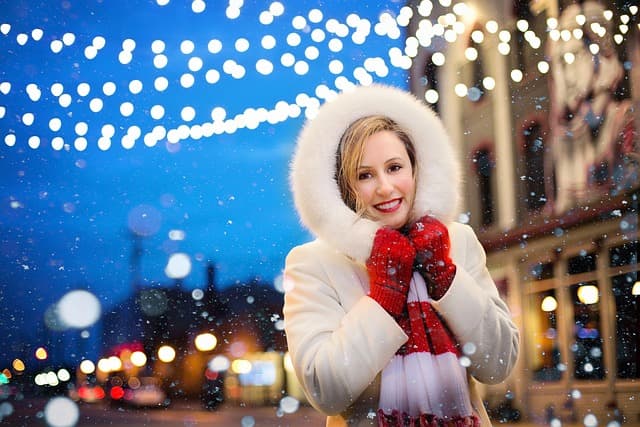 Comment réussir un Noël parfait en groupe : astuces et conseils