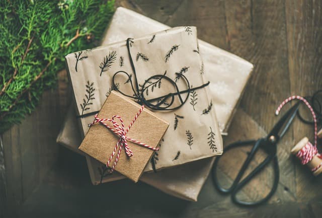 10 Idées pour un Noël Parfait avec des Décorations DIY