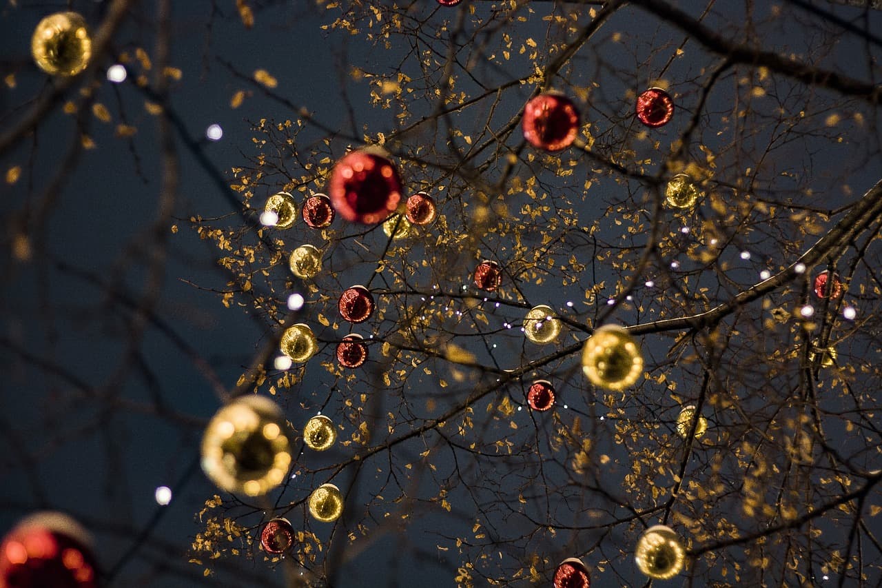 Comment créer un Noël parfait en invitant vos proches